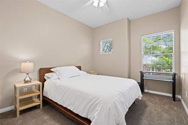 411 W St Elmo RD 24, Austin, TX 78745