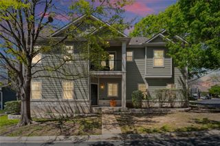 411 W St Elmo RD 24, Austin, TX 78745