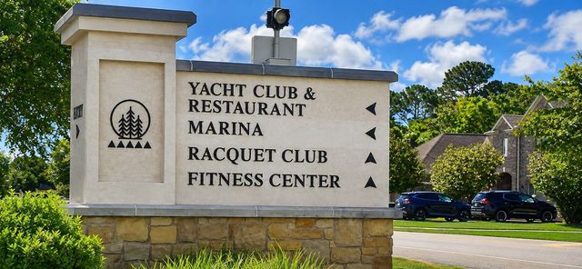 12800 Melville Drive 207 B, Montgomery, TX 77356