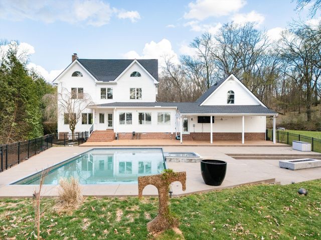 3863 Saundersville Ferry Rd, Mount Juliet, TN 37122