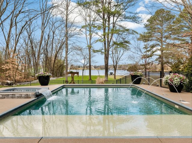 3863 Saundersville Ferry Rd, Mount Juliet, TN 37122