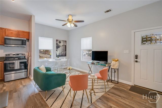 321 W 31st Street 1, Savannah, GA 31401