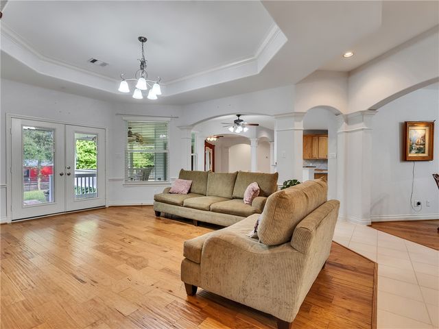 9058 Amelia Drive, Anderson, TX 77830