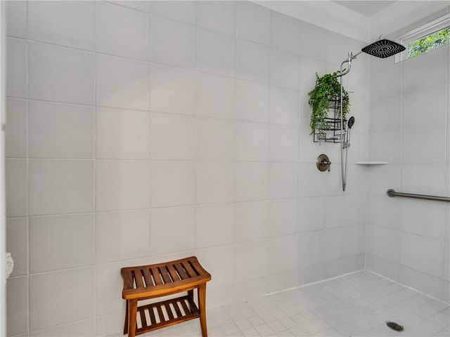 9058 Amelia Drive, Anderson, TX 77830