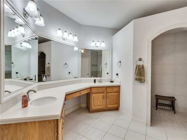 9058 Amelia Drive, Anderson, TX 77830