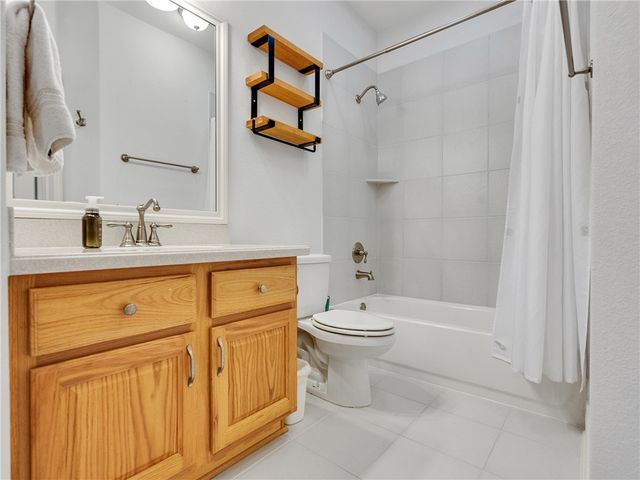 9058 Amelia Drive, Anderson, TX 77830
