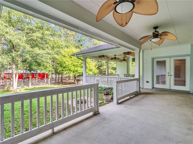 9058 Amelia Drive, Anderson, TX 77830