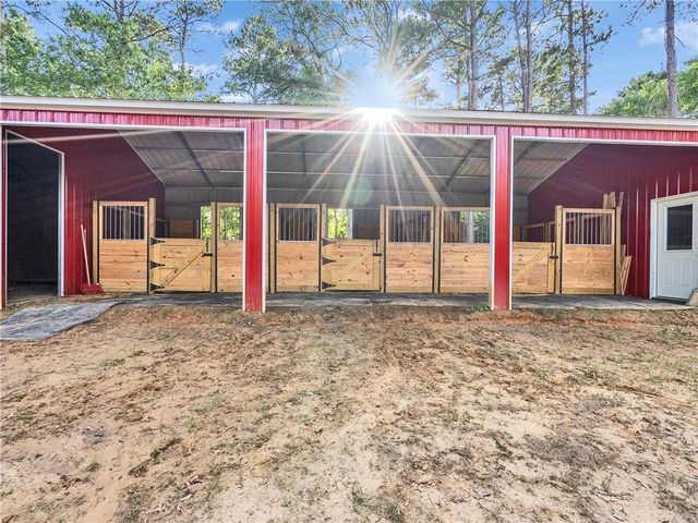 9058 Amelia Drive, Anderson, TX 77830