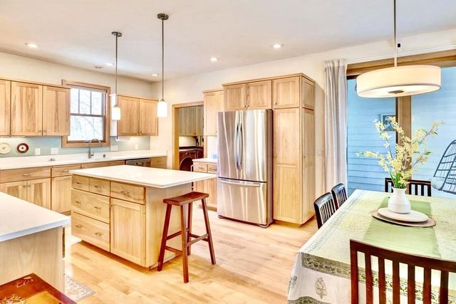 6754 Frank Lloyd Wright Avenue, Middleton, WI 53562