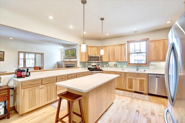 6754 Frank Lloyd Wright Avenue, Middleton, WI 53562