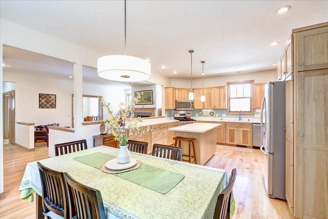 6754 Frank Lloyd Wright Avenue, Middleton, WI 53562