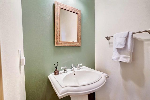 6754 Frank Lloyd Wright Avenue, Middleton, WI 53562