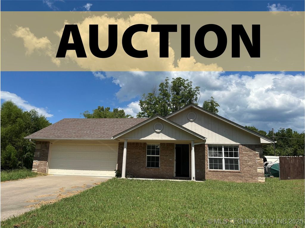 616 W Hickory Avenue, Fort Gibson, OK 74434