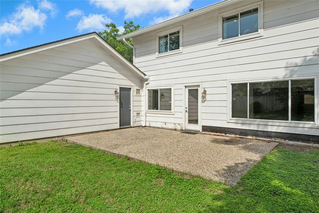 10101 Parkfield DR, Austin, TX 78758
