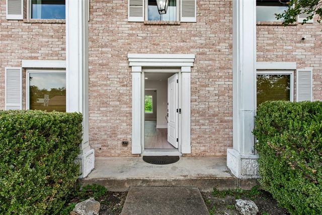 10101 Parkfield DR, Austin, TX 78758