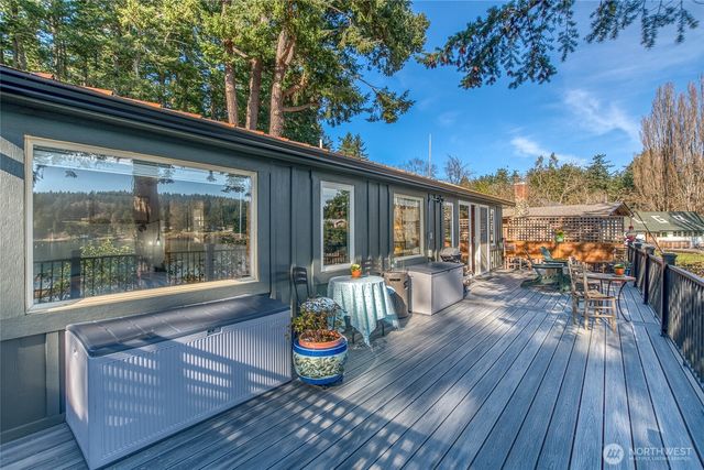 71 Olga Park Lane, Orcas Island, WA 98279