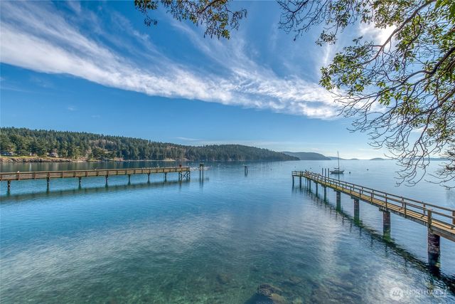 71 Olga Park Lane, Orcas Island, WA 98279
