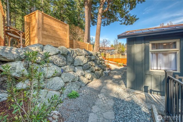 71 Olga Park Lane, Orcas Island, WA 98279