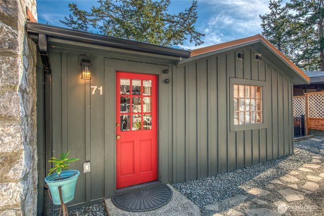 71 Olga Park Lane, Orcas Island, WA 98279