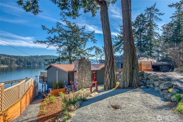 71 Olga Park Lane, Orcas Island, WA 98279