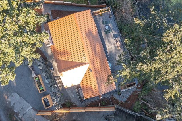 71 Olga Park Lane, Orcas Island, WA 98279