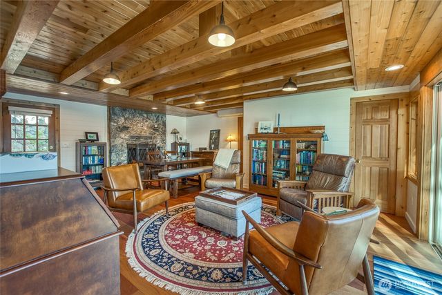 71 Olga Park Lane, Orcas Island, WA 98279