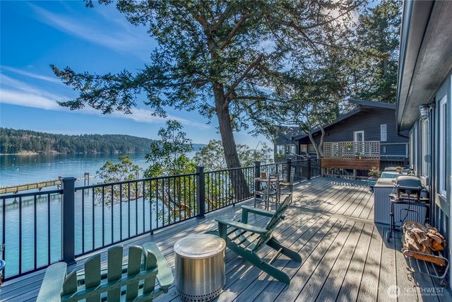 71 Olga Park Lane, Orcas Island, WA 98279