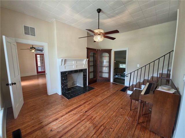 1715 Garland Avenue, Fayetteville, AR 72703