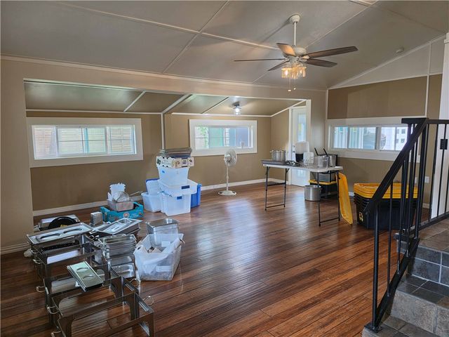 1715 Garland Avenue, Fayetteville, AR 72703