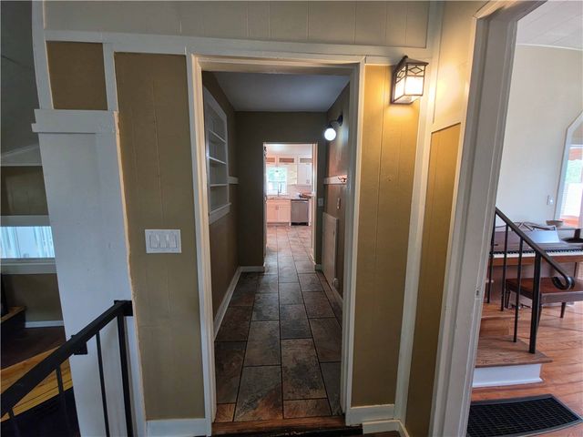 1715 Garland Avenue, Fayetteville, AR 72703