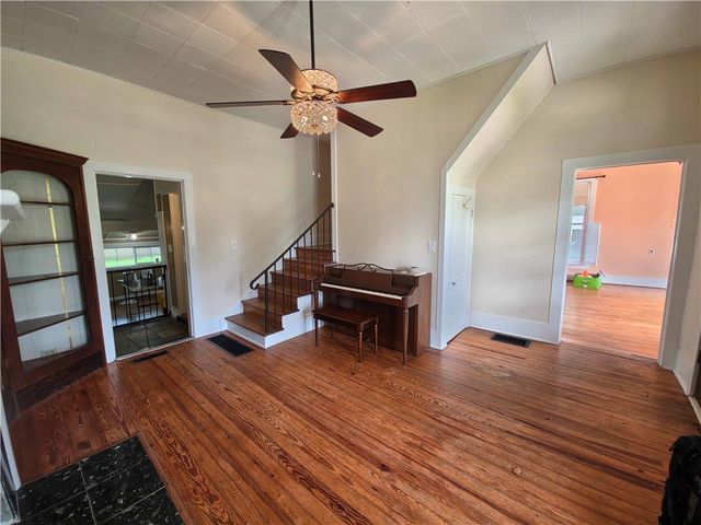 1715 Garland Avenue, Fayetteville, AR 72703