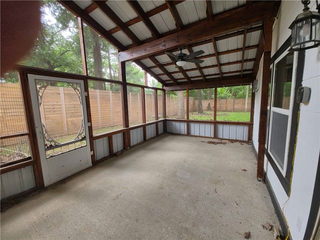 1715 Garland Avenue, Fayetteville, AR 72703