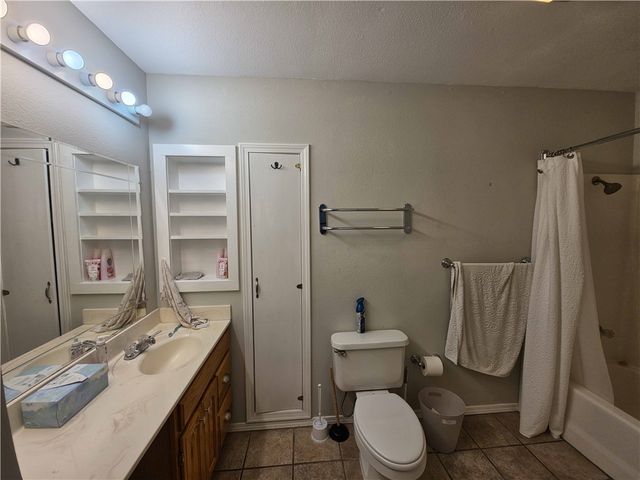 1715 Garland Avenue, Fayetteville, AR 72703