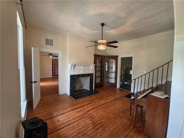 1715 Garland Avenue, Fayetteville, AR 72703
