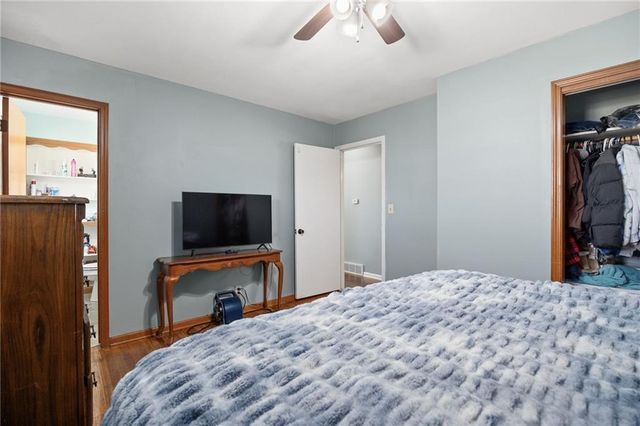 3321 Linda Lane, St Joseph, MO 64506