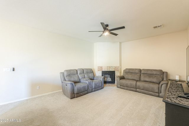 121 N SILVERWOOD Drive, Casa Grande, AZ 85122