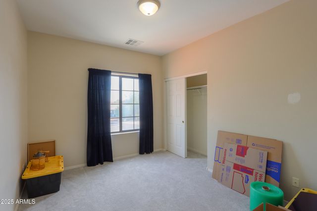 121 N SILVERWOOD Drive, Casa Grande, AZ 85122