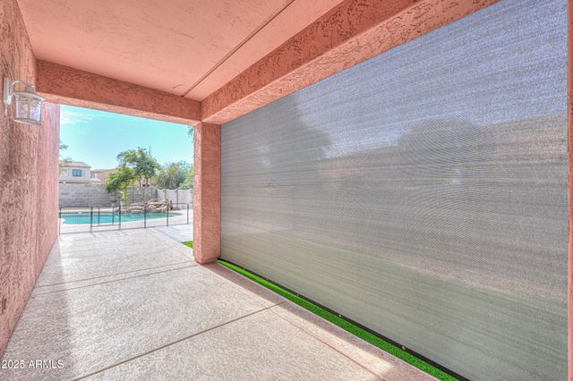 121 N SILVERWOOD Drive, Casa Grande, AZ 85122
