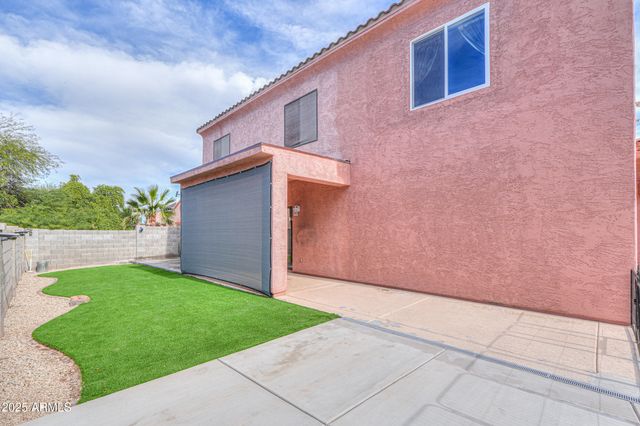 121 N SILVERWOOD Drive, Casa Grande, AZ 85122