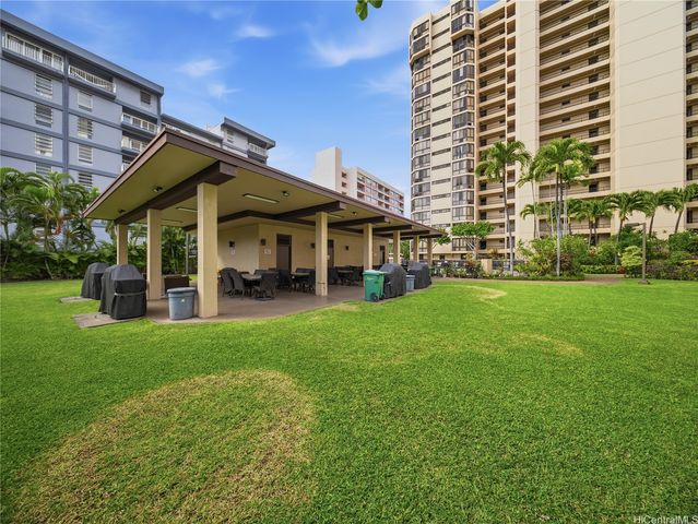 5080 Likini Street 1213, Honolulu, HI 96818