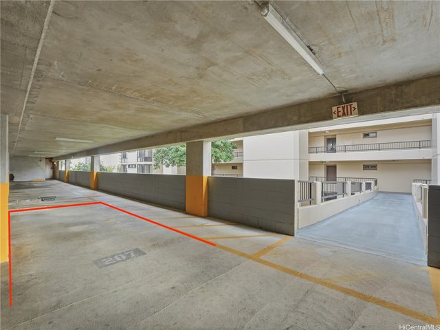 5080 Likini Street 1213, Honolulu, HI 96818