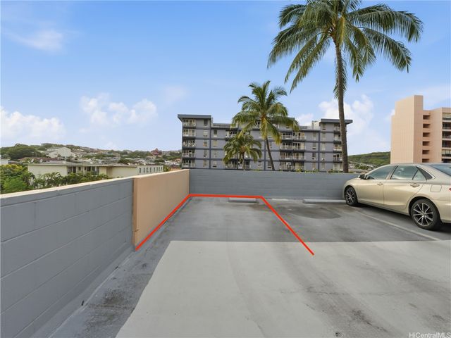 5080 Likini Street 1213, Honolulu, HI 96818