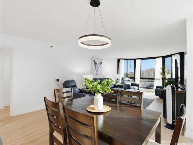 5080 Likini Street 1213, Honolulu, HI 96818