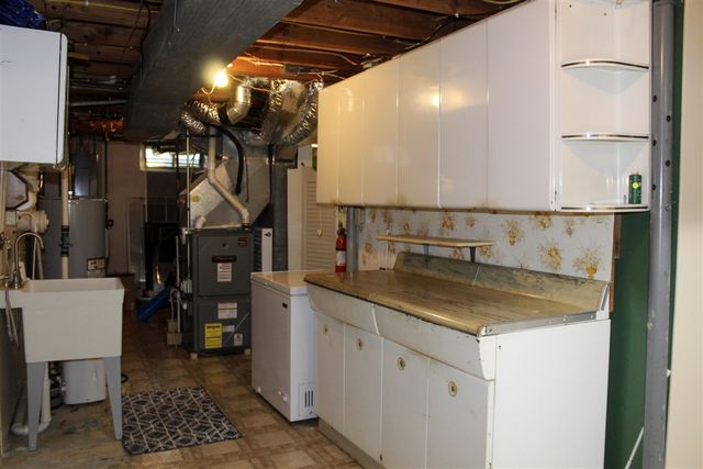 22555 Diamond Cove Street, Cassopolis, MI 49031