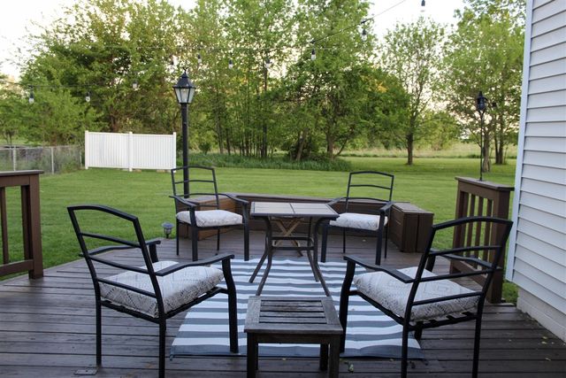 22555 Diamond Cove Street, Cassopolis, MI 49031