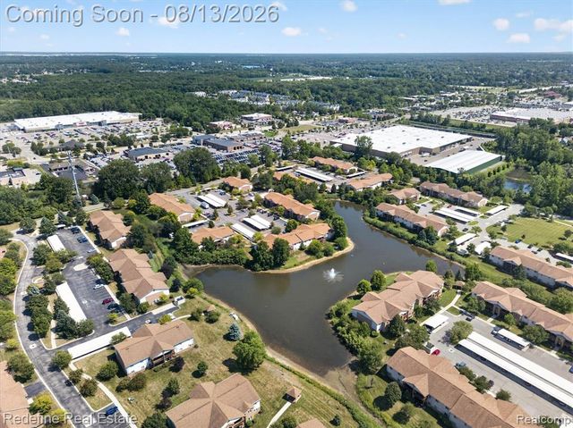 9696 Sawgrass Court 6, Belleville, MI 48111