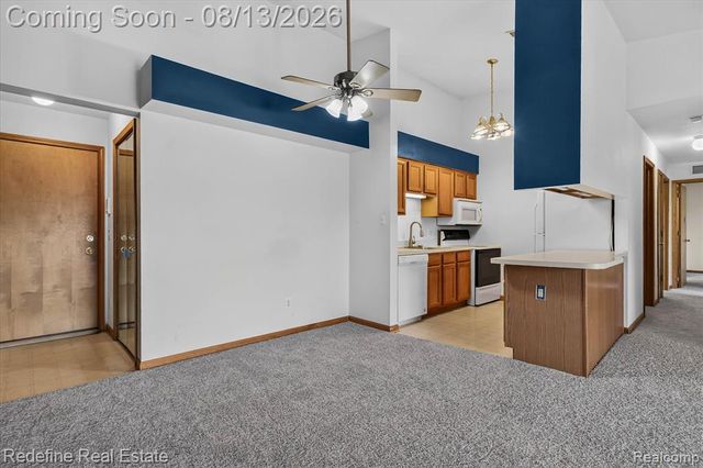 9696 Sawgrass Court 6, Belleville, MI 48111