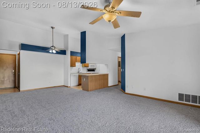 9696 Sawgrass Court 6, Belleville, MI 48111