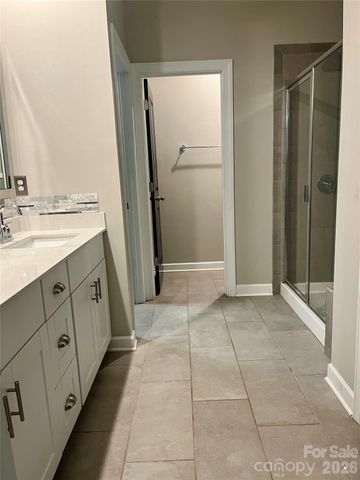 8807 Pennegrove Circle, Charlotte, NC 28214