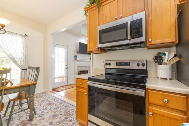 1068 WINDSOR PARKWAY, Moody, AL 35004